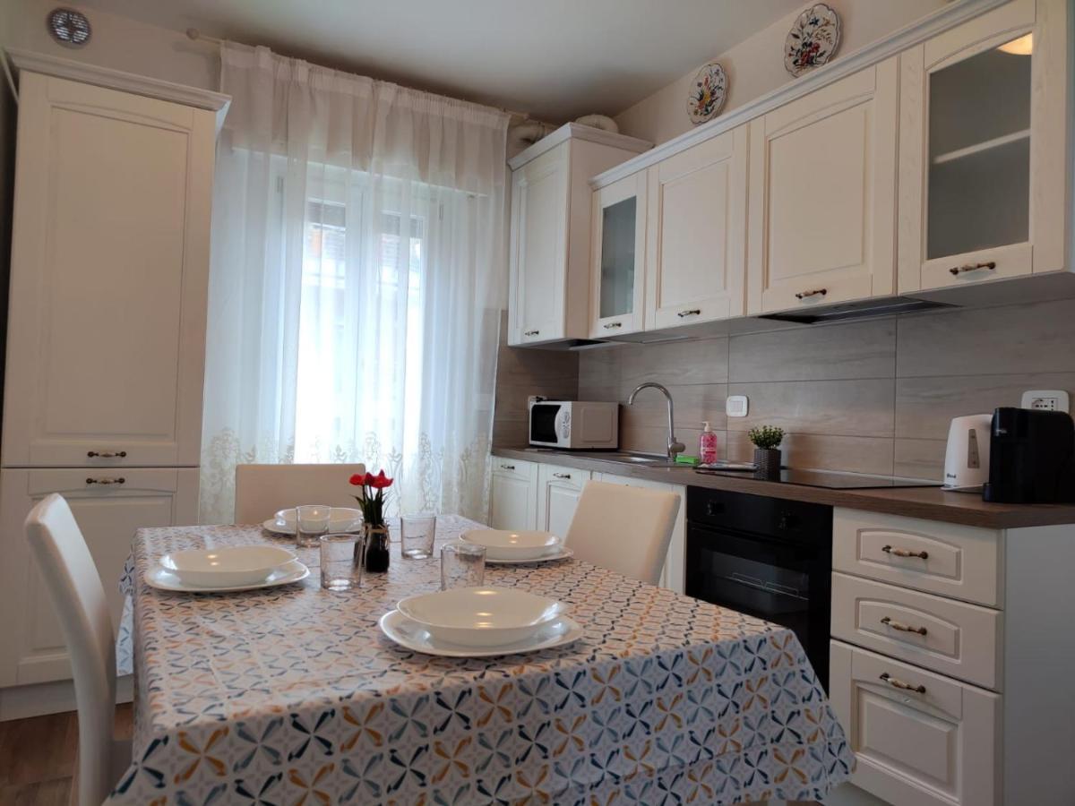 Sweet Apartment - Centre Peschiera del Garda Exterior foto